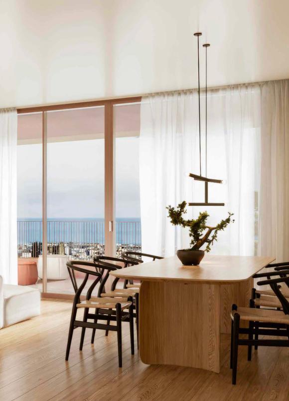 Θέα στη θάλασσα και το πάρκο